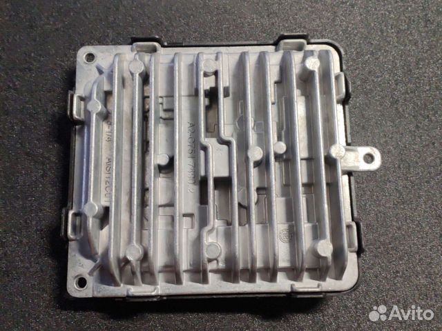 Блок управления фарой volvo S60 S90 V60 V90 XC40