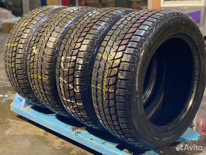 Bridgestone Blizzak LM-25 4x4 255/55 R18 109V