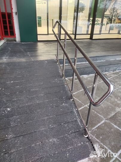 Поручни из нержавеющей стали