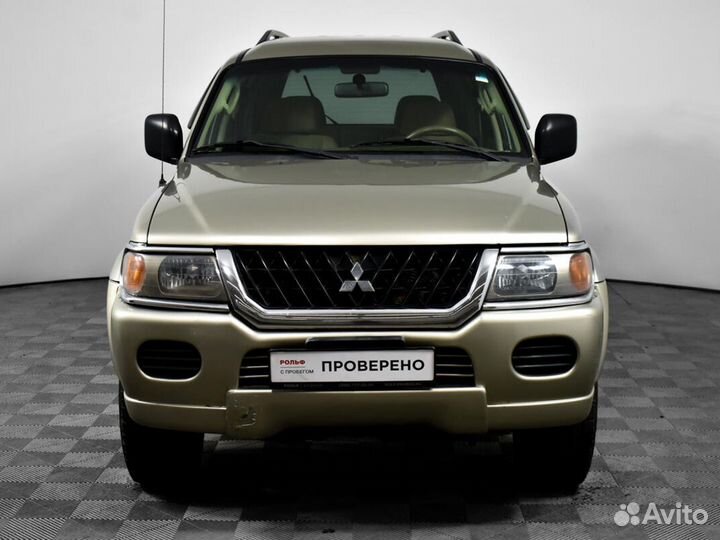Mitsubishi Montero Sport, 2004