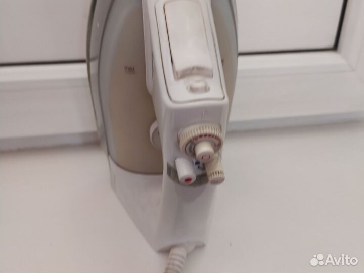 Утюг Braun на запчасти