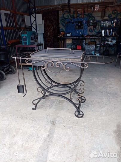 Кованый мангал