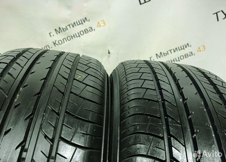 Yokohama dB Decibel E70 215/55 R17 94Y
