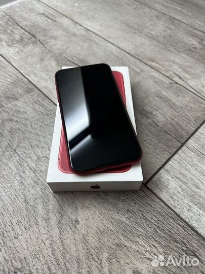 iPhone 11, 256 ГБ