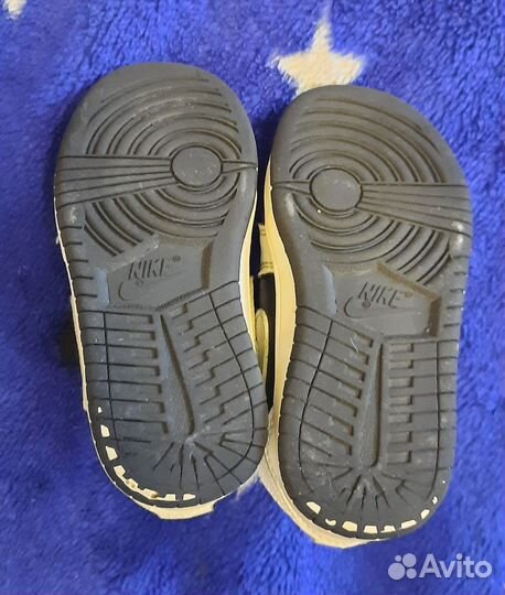 Кроссовки nike 25 размер
