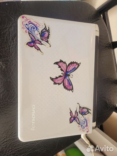Простой нетбук Lenovo - 10