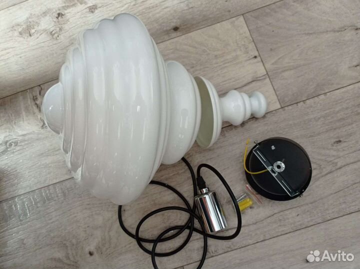 Люстра потолочная светильник новая