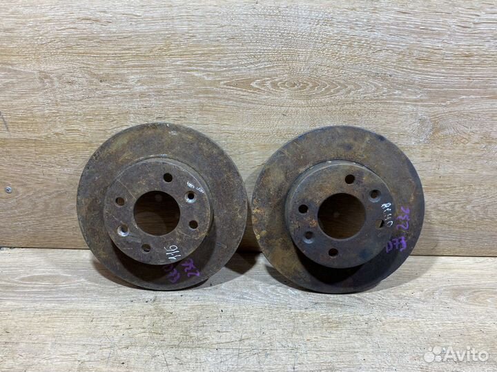 Комплект тормозных дисков Renault Megane 1 D73