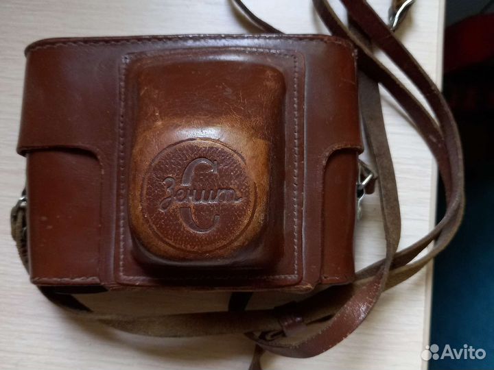 Пленочный фотоаппарат зенит С