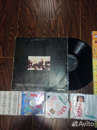 Винилл коллекция Цой 2 диска+асса+ сд + кассеты