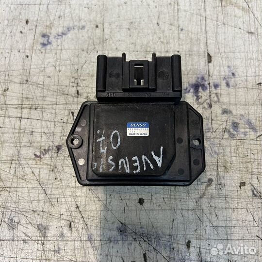 Резистор отопителя Toyota Avensis T250