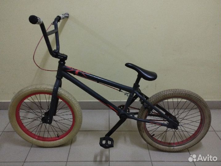 Трюковой велосипед bmx