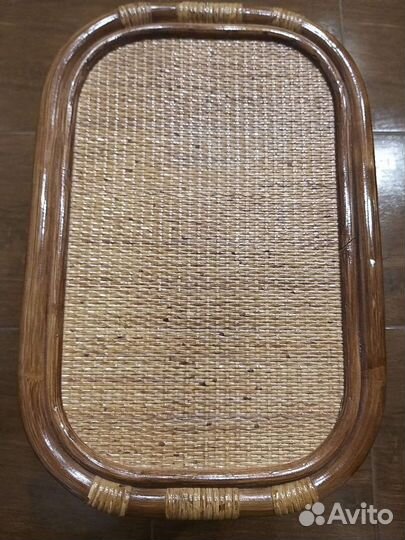 Газетница,столик,журнальный,подставка. ротанг