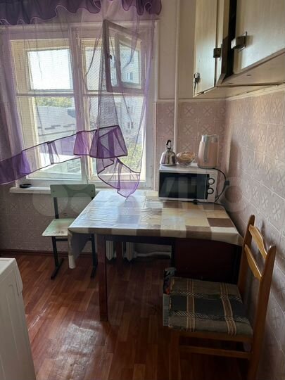 2-к. квартира, 50 м², 3/5 эт.