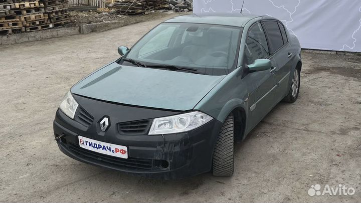 Суппорт тормозной передний левый Renault Megane 2