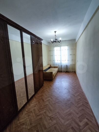 2-к. квартира, 52 м², 4/5 эт.