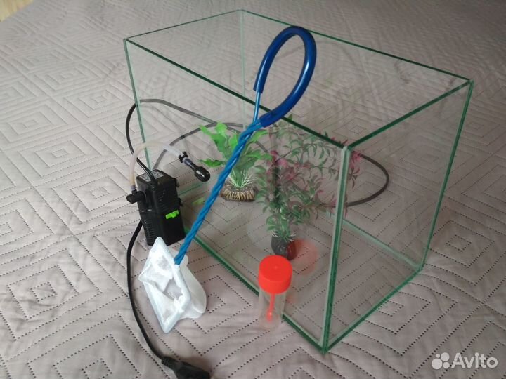 Аквариум для рыбок (10 л)