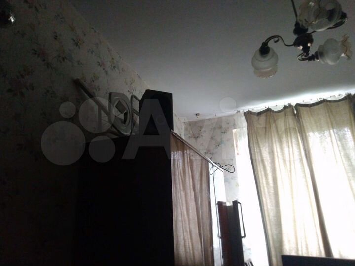 Комната 12 м² в 4-к., 1/12 эт.