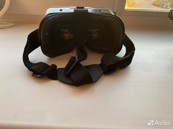 Очки виртуальной реальности для телефона