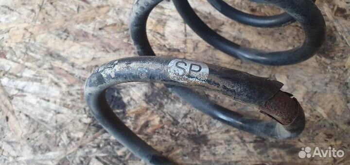 Пружина задняя Opel Zafira B 2005-2012