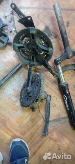 Вилка и запчасти на велосипед