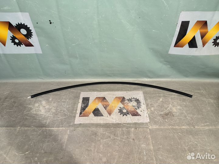 Мини Купер R55/56 2005- Молдинг лобового 30594