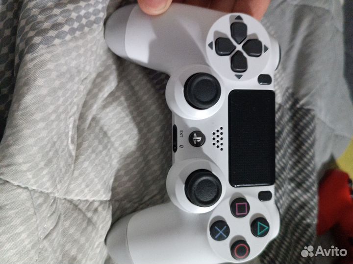 Джостик ps4/ps4 pro