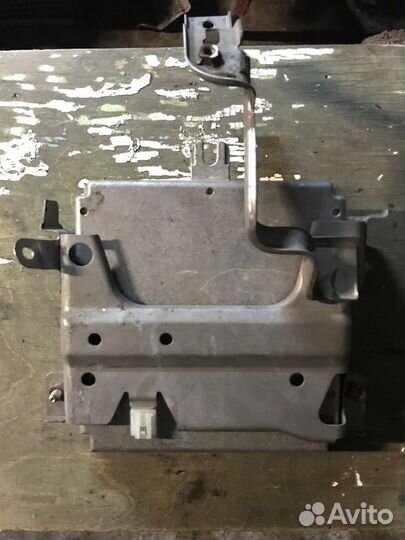 Блок управления двигателем Honda Civic EU3 4EE2