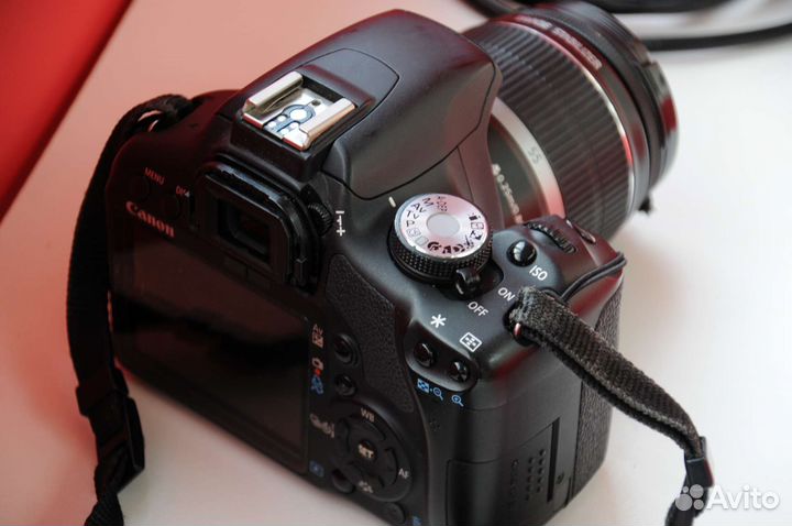 Зеркальный фотоаппарат Canon EOS 500D