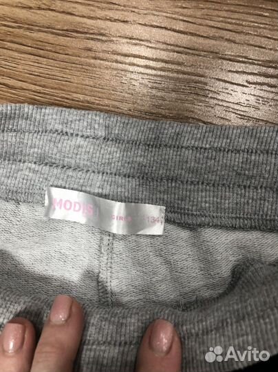 Пакет джинсов 128-134 на девочку