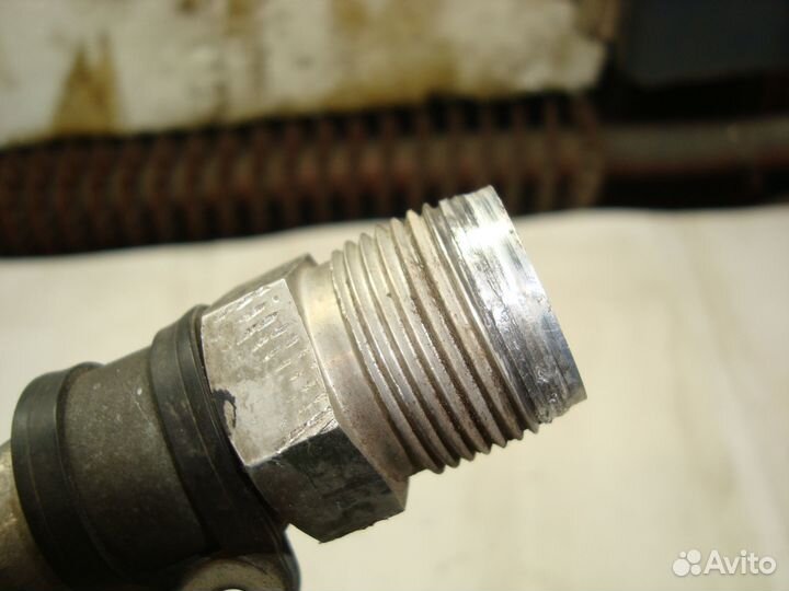 Трубка кондиционера C208 M111 A2028302215