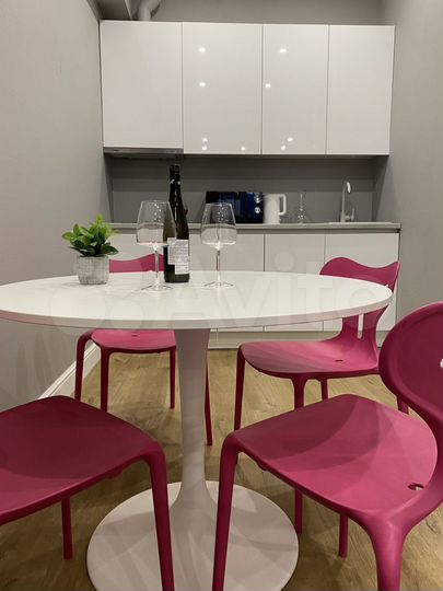 2-к. квартира, 66 м², 4/17 эт.