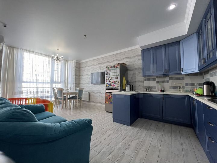 3-к. квартира, 100 м², 11/16 эт.