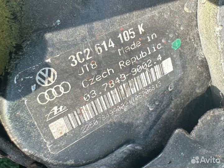 Вакуумный усилитель тормозов Volkswagen Passat