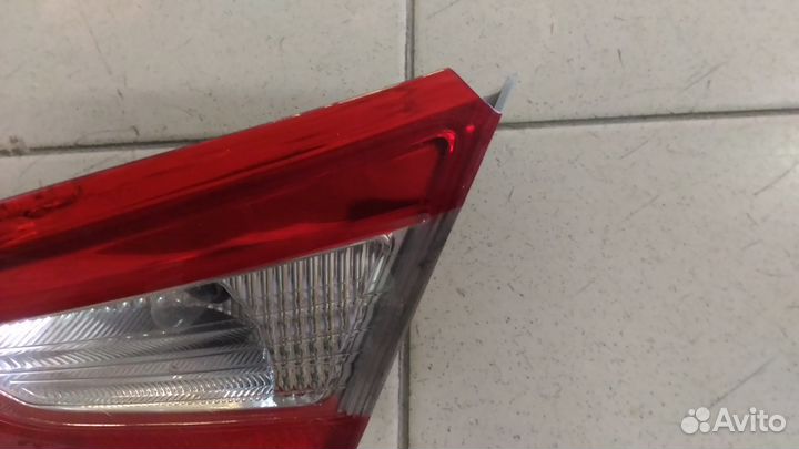 Фонарь внутренний правый Ford Focus 3 Форд Фокус 3