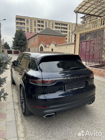 Porsche Cayenne 3.0 AT, 2018, 105 000 км