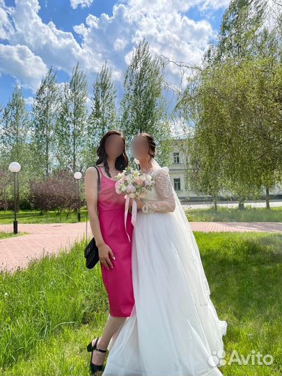 Свадебное платье