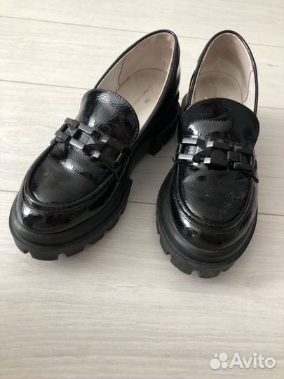 Туфли подростковые