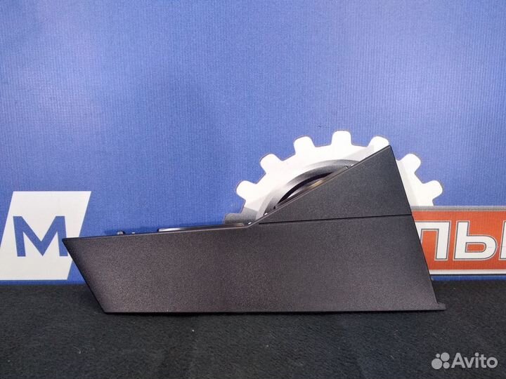 Накладка стойки двери задней Renault Arkana новое