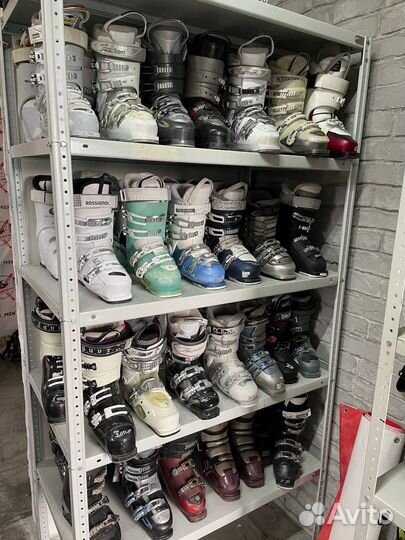 Горнолыжные ботинки женские