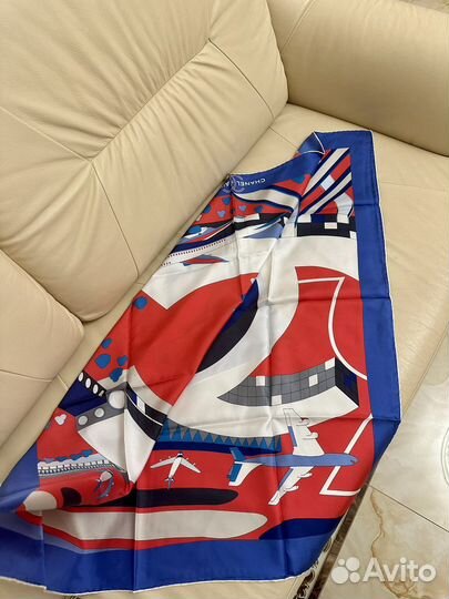 Шелковый платок chanel оригинал