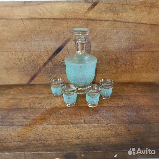 Графины и стопки