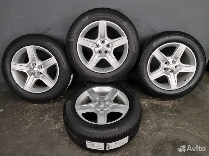 Новые оригинальные колеса на Land Rover Defender