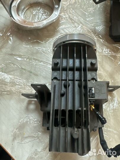 LED на land cruiser 200