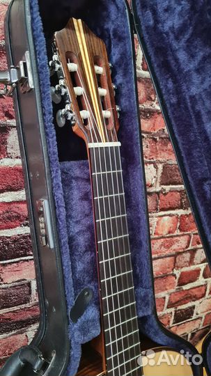 Гитара ученическая мастеровая + кожаный кейс