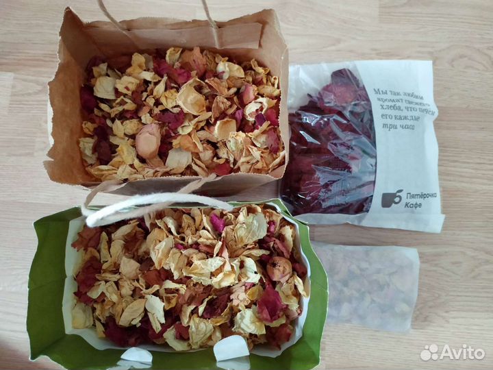 Лепестки роз сушёные