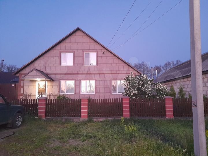 Дом 140 м² на участке 14,8 сот.