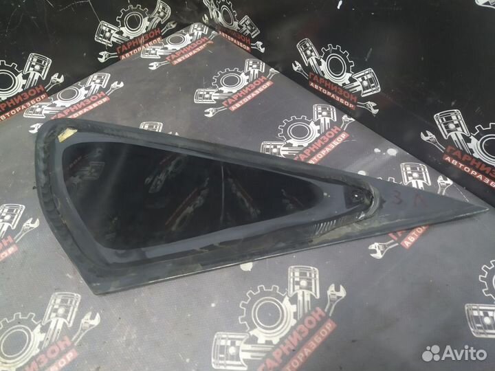 Задняя форточка Ford Focus 2