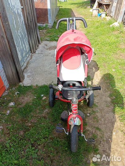 Трехколесный велосипед