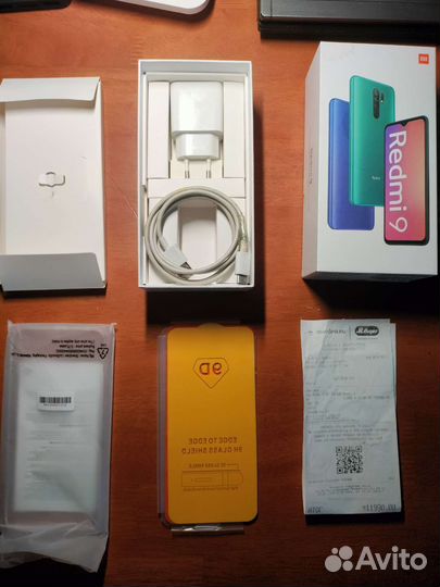 Телефон Xiaomi Redmi 9